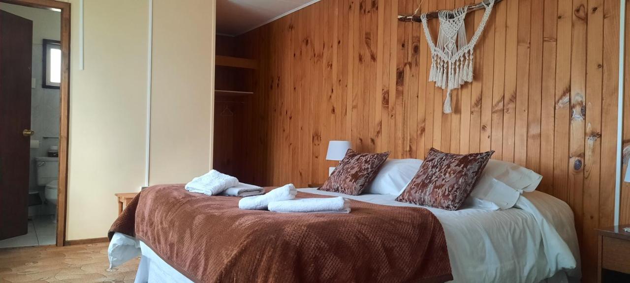 Hostal Los Pinos Puerto Natales Eksteriør billede